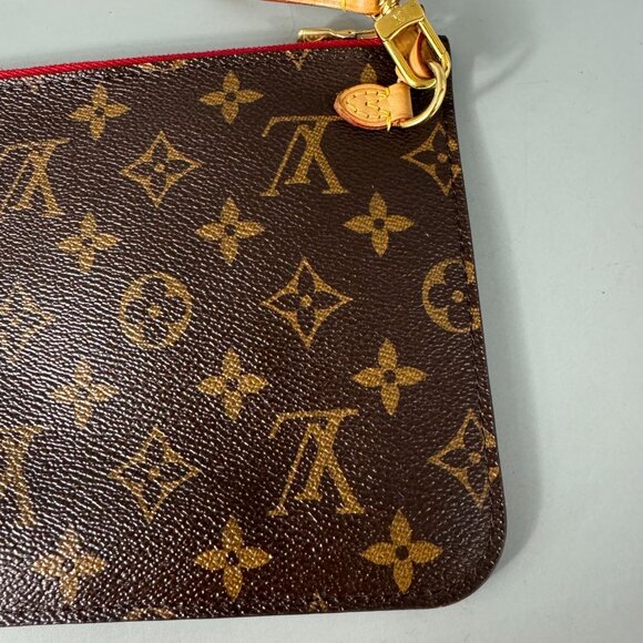 100% Authentic Louis Vuitton LV Monogram Neverfull Pochette - Picture 7 of 15